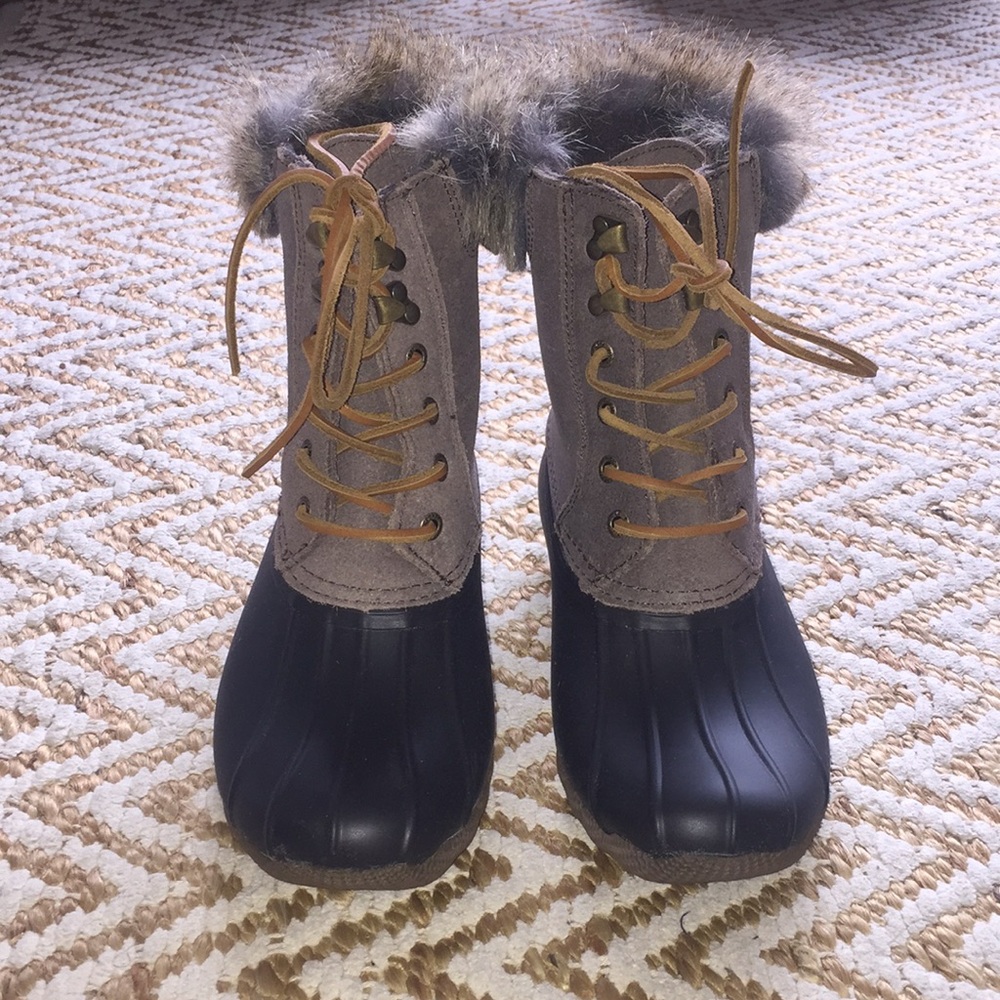 NWOT Sperry Boots